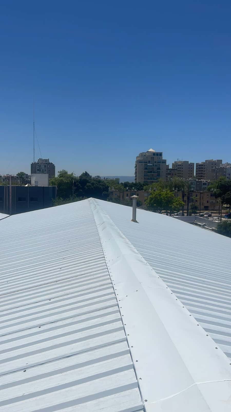 אושר עד קריית ביאליק – 5,800 מ״ר גג צף